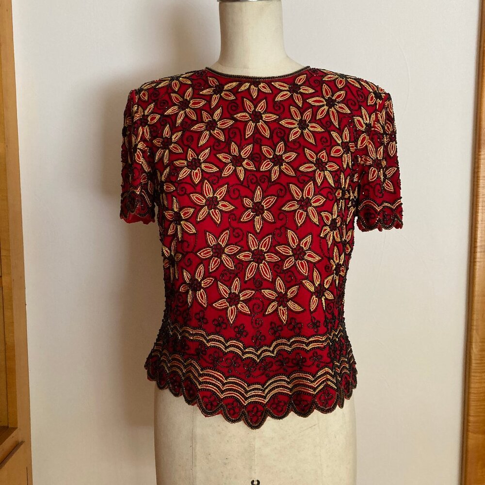 Adrianna Papell Boutique Beaded Silk Lined Daisy 🌼 Red